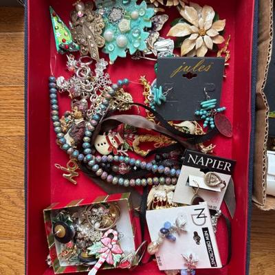 Sale Photo Thumbnail #983