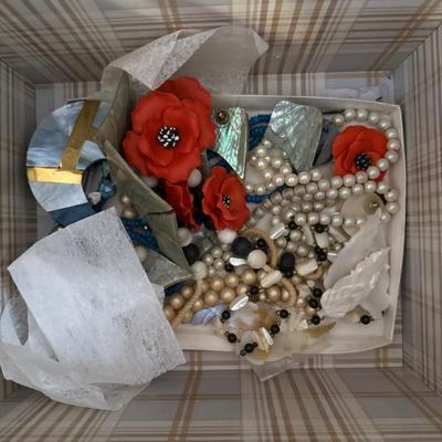 Sale Photo Thumbnail #1067