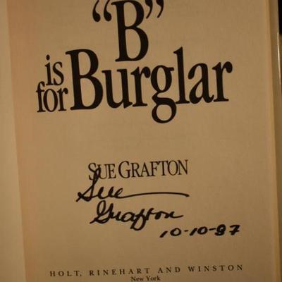 Sale Photo Thumbnail #91: Signed Sue Grafton Novels