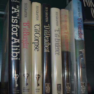 Sale Photo Thumbnail #89: Signed Sue Grafton Novels