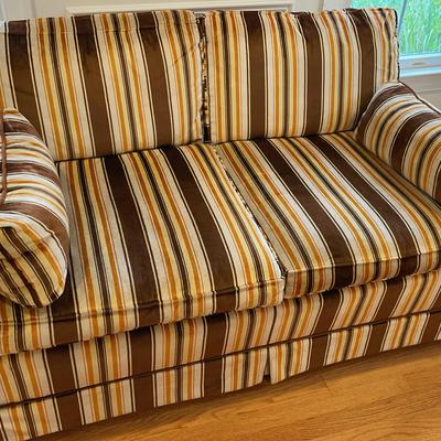State of Newburg Loveseat