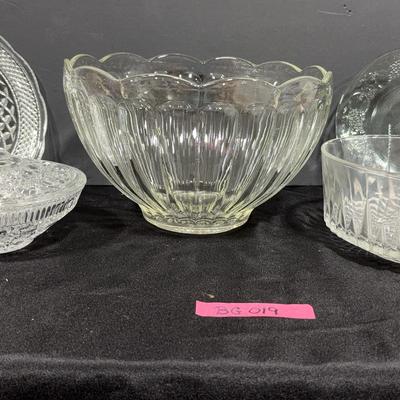 BG019 Multi-Purpose Serving Pieces 