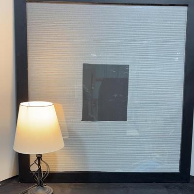 BG037 Framed Display Poster And Lamp