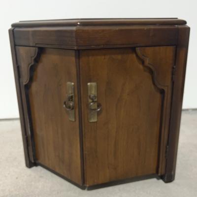 BG403VW Lane Hexagon End Table