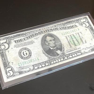 Series 1934 Green Seal U.S. $5 Federal Reserve Note 