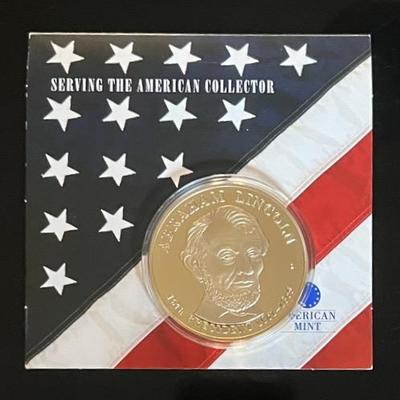 Abraham Lincoln 16th President Dollar American Mint Collector Coin