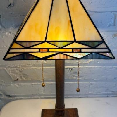 Tiffany Style Stained Glass Table Lamp With Bronze Accents