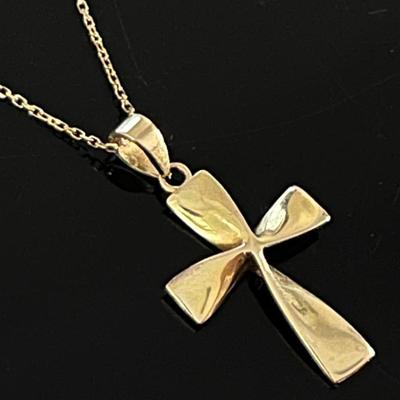 10K Yellow Gold Chain with 10K Cross Pendant 