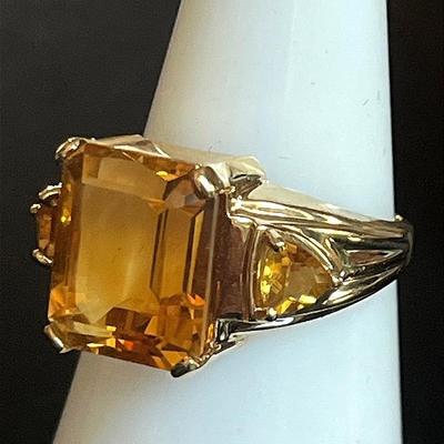 10K Yellow Gold Citrine Ring