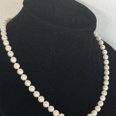 Antique Genuine Cultured Pearl Necklace with 14K White Gold Filigree Box Clasp with Pearl