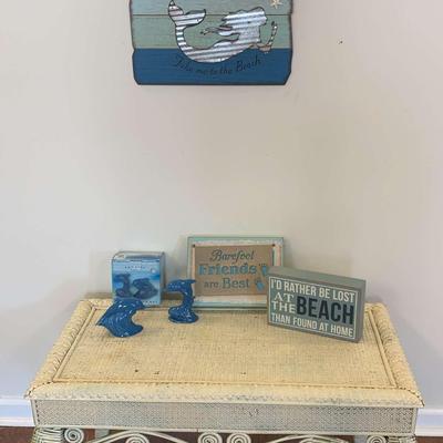 White Wicker Coffee Table with Beach Décor