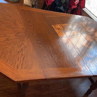 Octagonal Solid Wood Dining Table with Two Leaves