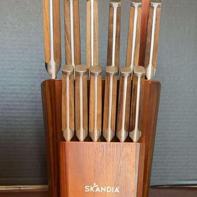 Skandia Knife Block Set with Wood Handles