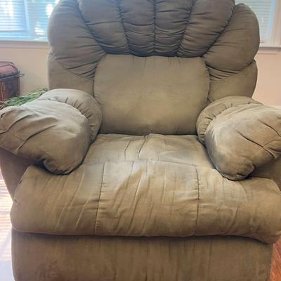 American Furniture Green Recliner