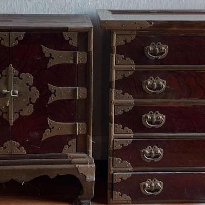 NFF029 - Small Antique Drawer And Cabinet