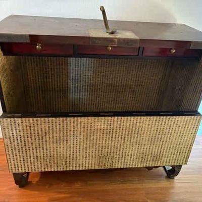 NFF020 Korean Bandaji Blanket Chest 