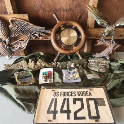 NFF098 - Vintage Military Memorabilia 