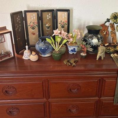 NFF078 Huge Assortment of Vintage Home Decor Items