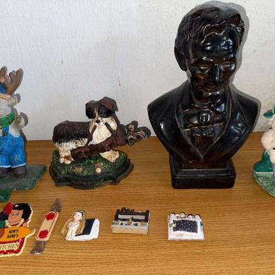 NFF082 Various Decorative Collectibles