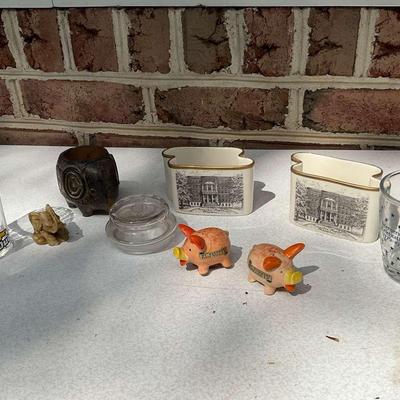 Vintage Souvenirs, Trinkets & Advertising