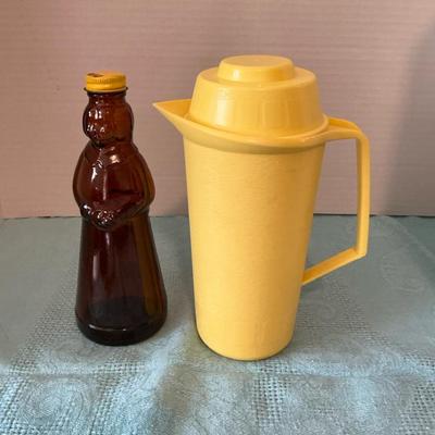 Aunt Jemima Bottle & Plastic Pouring Pitcher