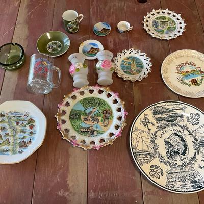 Assorted Souvenir Pieces
