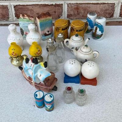 Vintage Salt & Pepper Mayflower Shakers & More