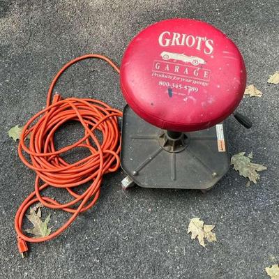 Griot’s Garage Stool, Extension Cord
