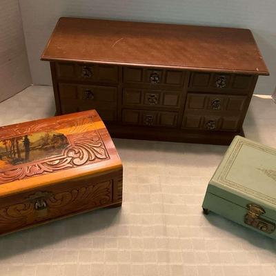 Vintage Musical Jewelry Boxes
