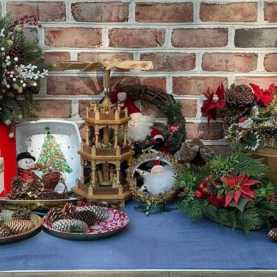 Assorted Christmas Lot C