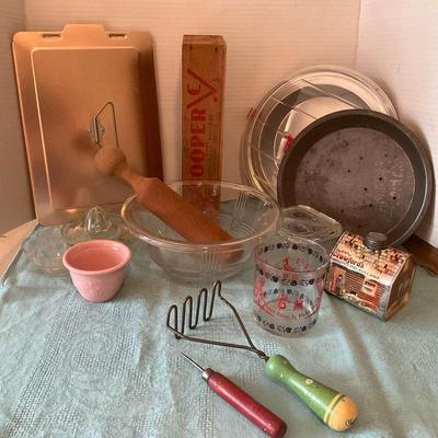 Vintage Kitchen Items