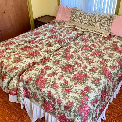 Two Twin Mattress w/ Metal Frames & King Sz Wood Headboard 