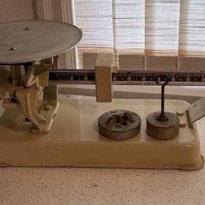  Vintage Detecto Metal Baby Scale