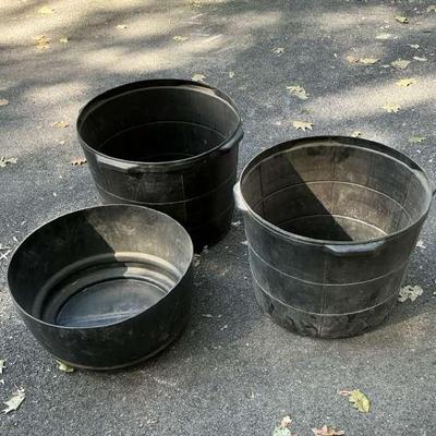 Large Plastic Planter Tubs