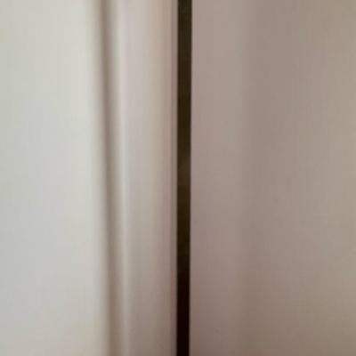 Simple Sturdy Dark Wood Coat & Hat Rack