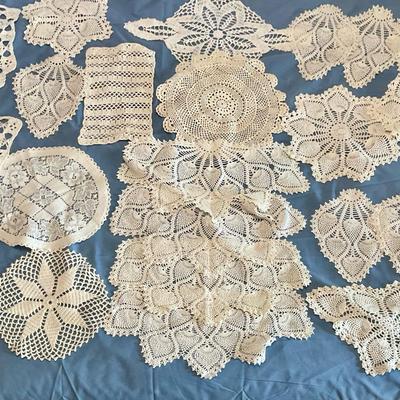 Vintage Mini Crochet Doilies