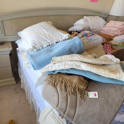 Sale Photo Thumbnail #197