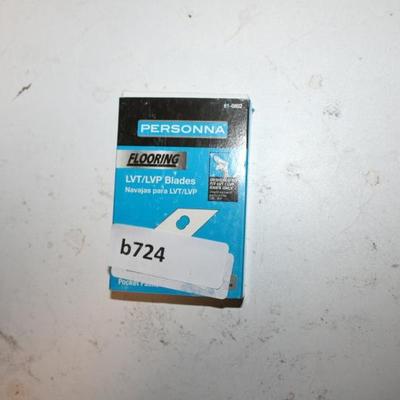 Sale Photo Thumbnail #753