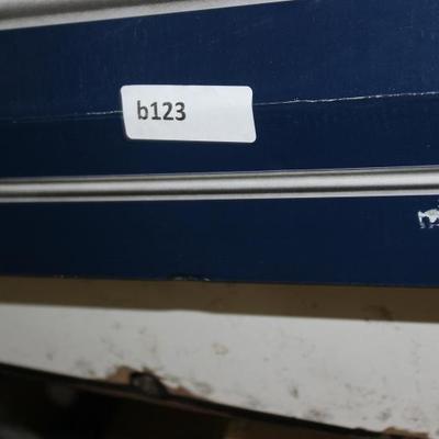 Sale Photo Thumbnail #132