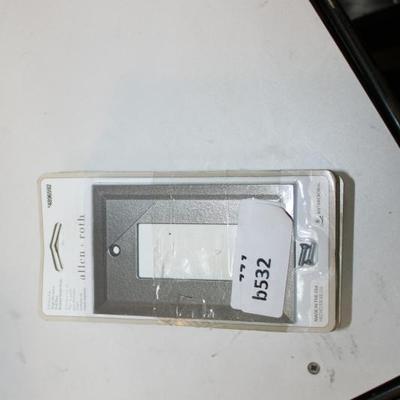 Sale Photo Thumbnail #555