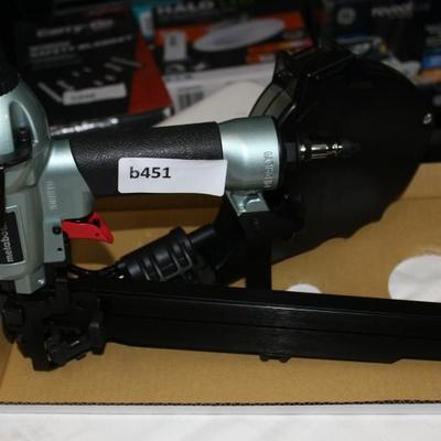 Sale Photo Thumbnail #472