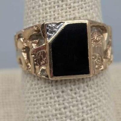 10K Brutalist Ring with Onyx and Diamond