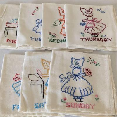Hand Embroidered Flour Sack Dish Towels 