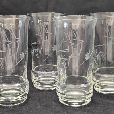 Scandinavian Style Etched Deer Glassware