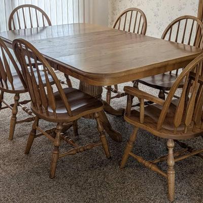 Oak Pedestal Table and Chairs