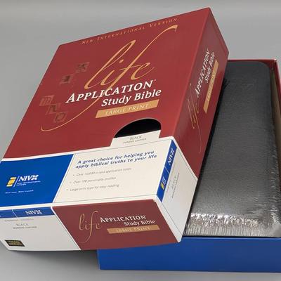 NIV Life Application Study Bible
