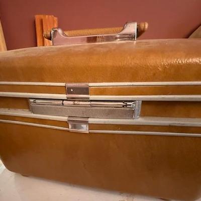 Sale Photo Thumbnail #569