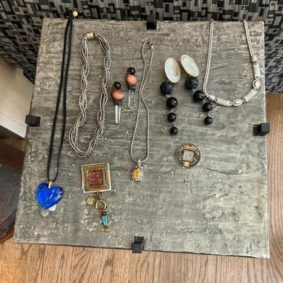 Sale Photo Thumbnail #54
