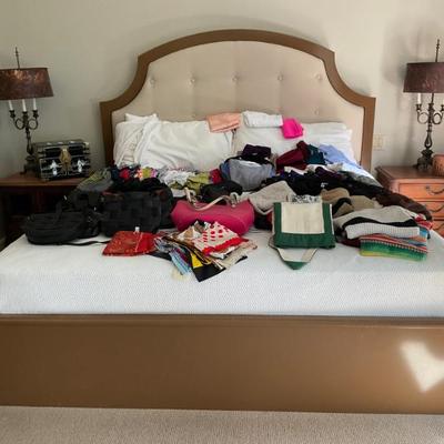 Sale Photo Thumbnail #111