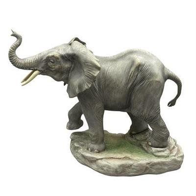 Sale Photo Thumbnail #7: Lot 003-055   
Edward Marshall Boehm, "African Elephant", 1996